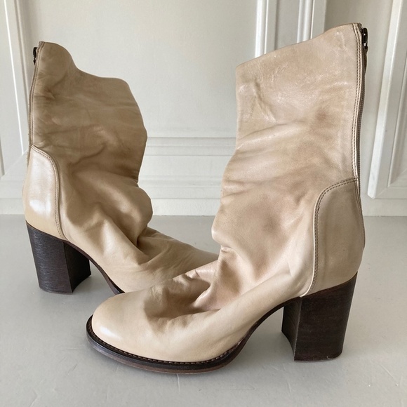 NIB Free People Elle Block Heel Beige Leather Boots Sz 40 - Picture 1 of 11